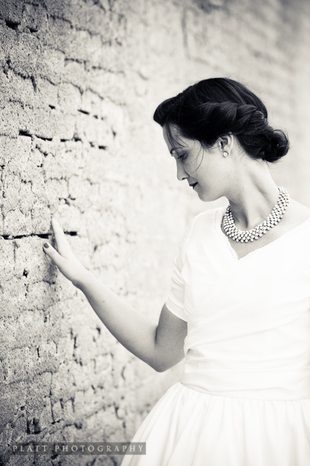 bride portrait in the streets of Shreveport Louisiana