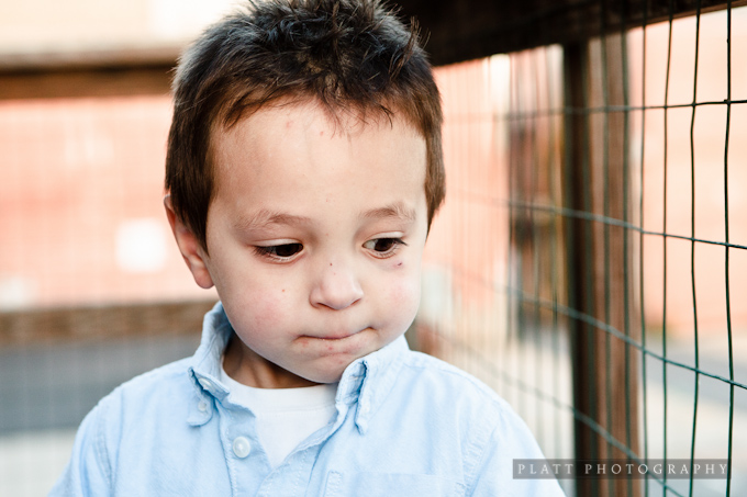 Family and child portrait Photography (6) Portrait of child with his family in downtown shreveport, Louisiana (6)