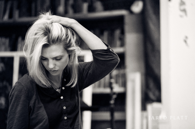 Documentary photographs of Mindy Gledhill in the recording studio in Nashville (4)