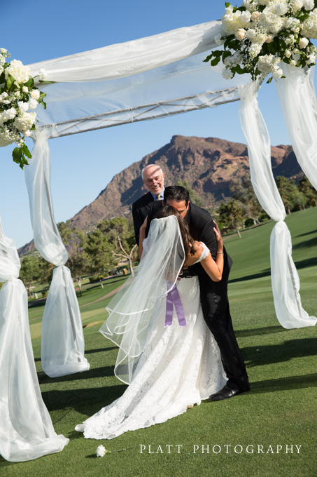 Wedding photography in Scottsdale Arizona at the Paradise Valley Country Club by Jared Platt, Platt Photography. (16)