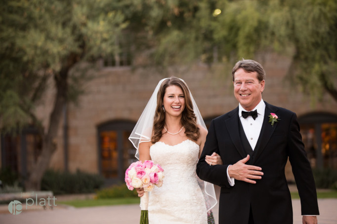 Photography from a wedding in phoenix, arizona by arizona wedding photographer Jared Platt. (12)